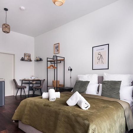 Central Apartment In Heart Of Berlin Exterior foto